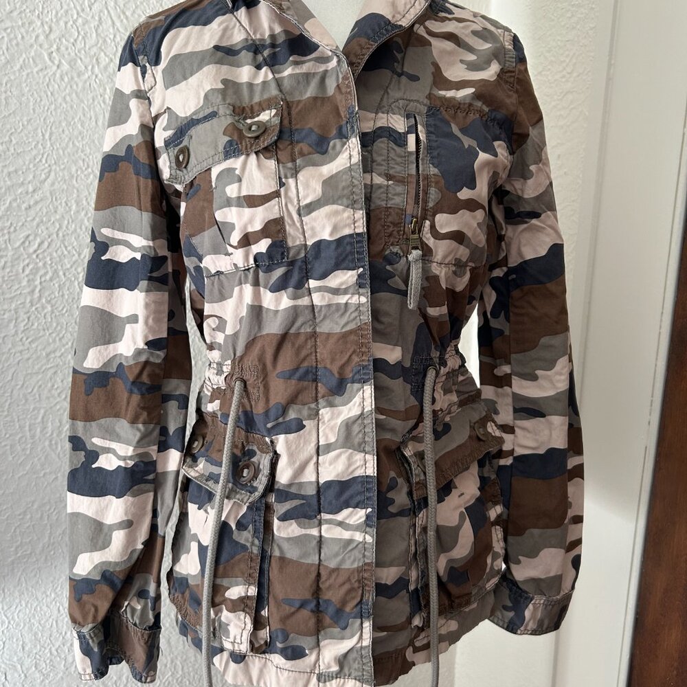 Banana Republic Cotton Camo Print Jacket, Women's size XS